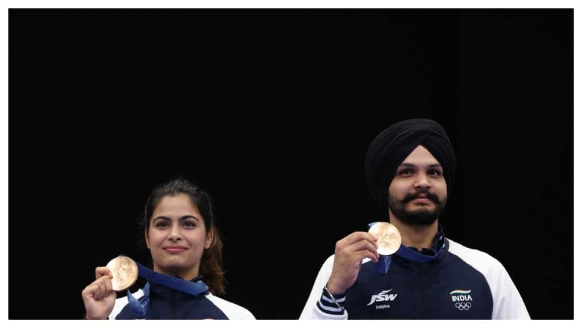 Paris Games: Netizens HAIL Manu Bhaker for HISTORIC FEAT after bronze in mixed 10m air pistol event