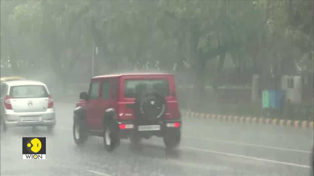 Heavy rain in Delhi again | IAS dreams death trap | Monsoon mess