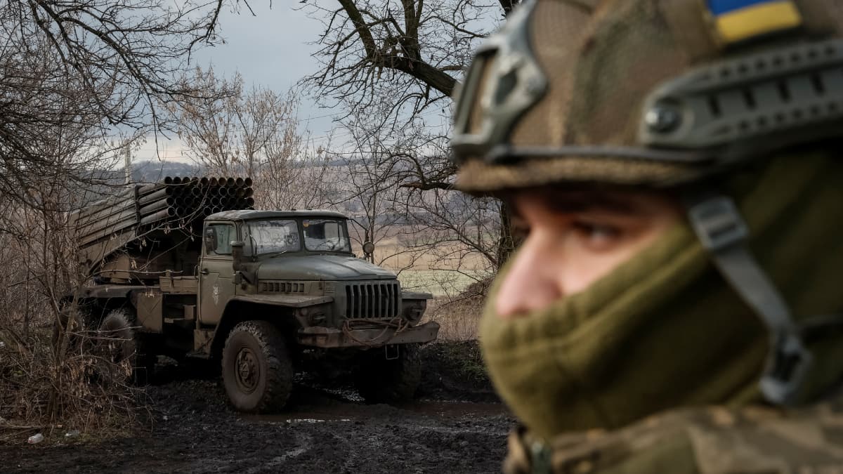 Ukraine war: Kyiv says it sank Russian submarine, hit depots