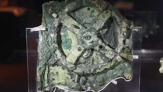 A '2000-year-old computer' was part of a Greek shipwreck. Here's how it worked