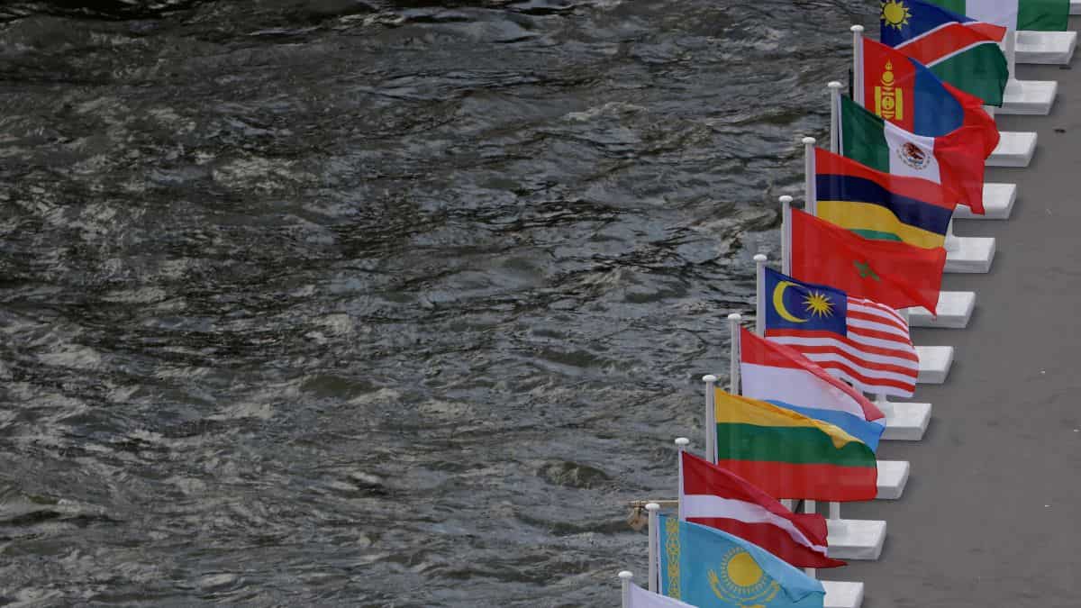 Paris Olympics 2024: Mixed relay triathlon go ahead as scheduled on Monday, says organisers