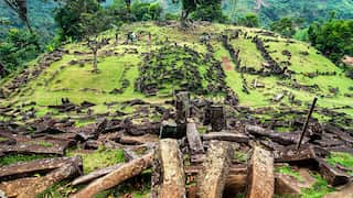 Humans DID NOT build world’s oldest pyramid 25,000 years ago, but was created by...