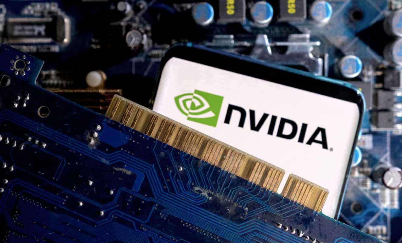 Tech giants face USD 800 billion market value plunge amid recession fears