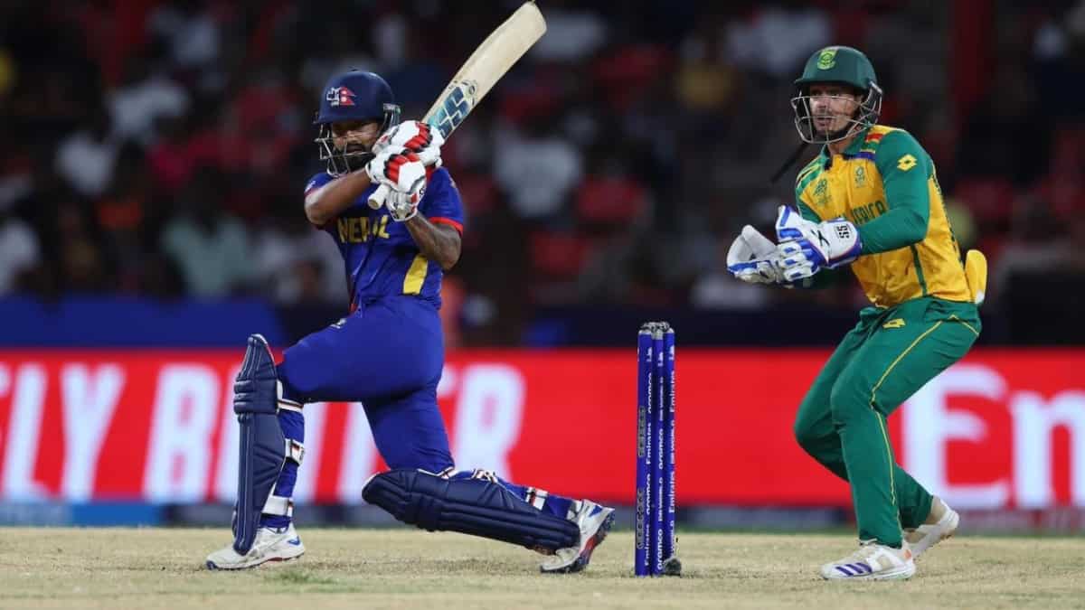 Dipendra Singh Airee - 9-ball T20I Fifty