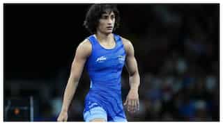 Vinesh Phogat retires: 'You didn't lose' - Sakshee Malikkh lauds wrestler, says 'defeat of whole nation'