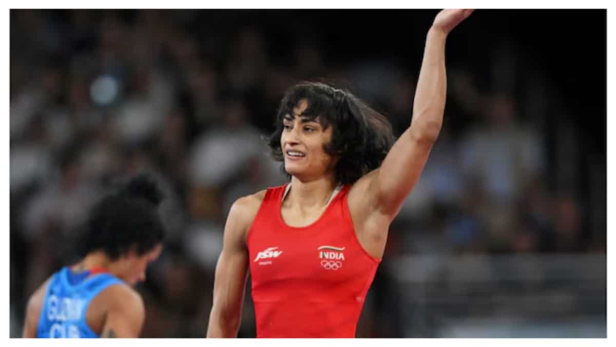 7) Vinesh Phogat announces retirement