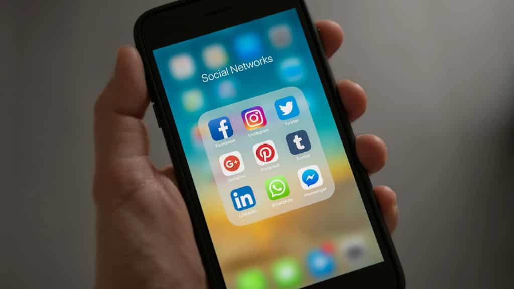 Canada man sues social networking sites Meta, TikTok, and Reddit for being addictive