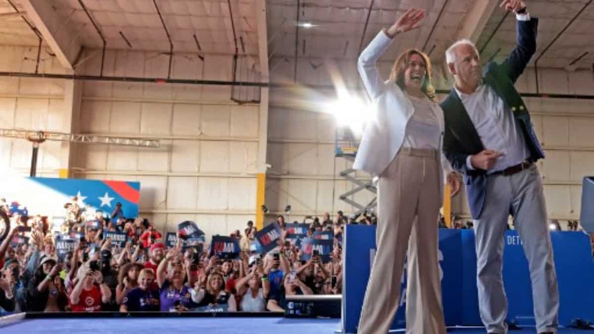 Trump says Kamala Harris should be disqualified for 'fake image' of crowd. What's the truth? Trump says Kamala Harris should be disqualified for 'fake image' of crowd. What's the truth?