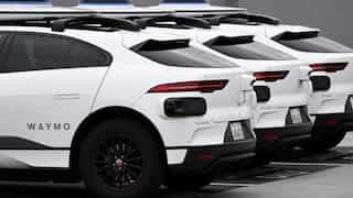 Tech turns nightmare! Robotaxis go nuts, start honking at ungodly hours disturbing sleep of people: Watch