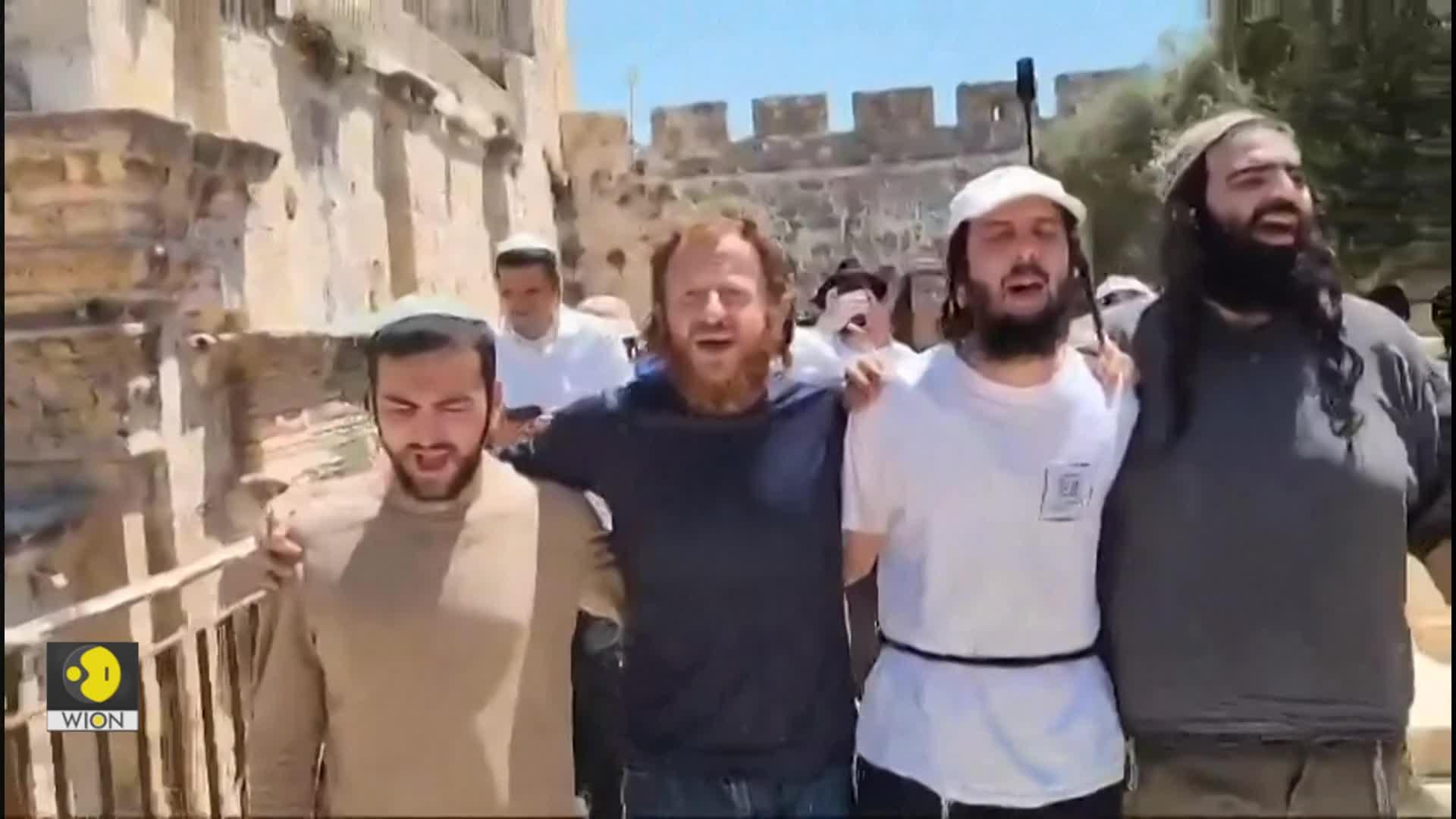Israel-Hamas war: Israeli minister Ben-Gvir leads hundreds of Jews to Al-Aqsa mosque