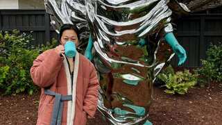 Mark Zuckerberg sets up giant 'Roman' statue of his wife in garden, netizens call it 'couple goals'