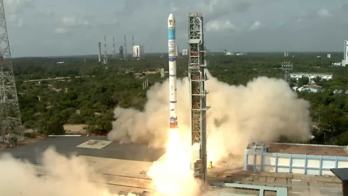After final development flight, small rocket SSLV now aims for big market