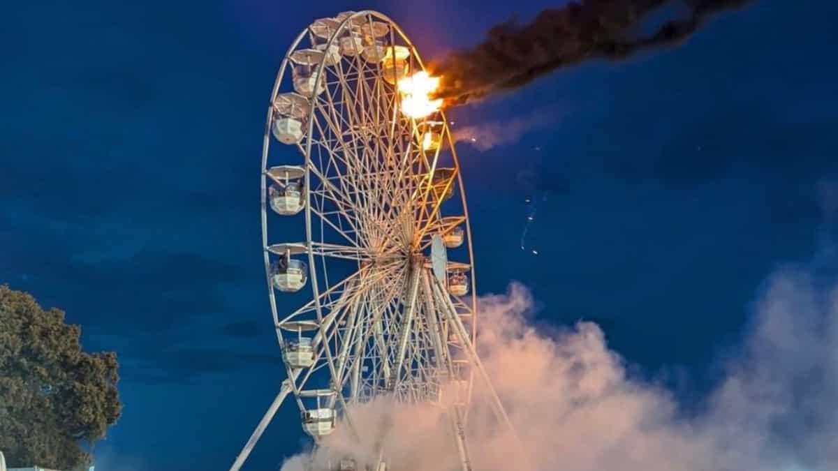 Ferris Wheel caught fire at a music festival in Germany - Video