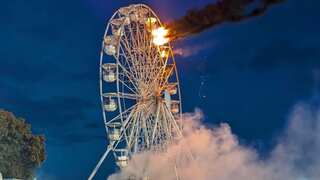 Ferris Wheel caught fire at a music festival in Germany - Video