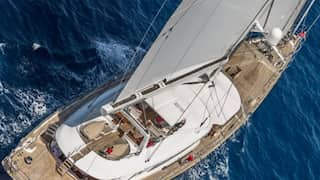 "For 2 seconds I lost my daughter": British mother recounts Sicily yacht tragedy