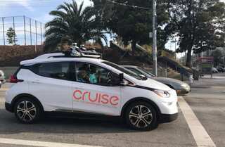 Uber taps GM's Cruise for autonomous ride-hailing launch in 2025