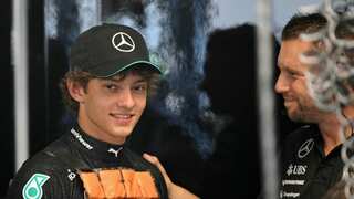 Teenager Kimi Antonelli to picked to replace Lewis Hamilton at Mercedes
