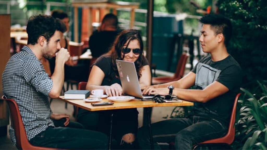 Bengaluru-based tech intern leaves internship after securing funding for startup