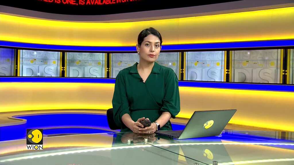 PM Modi in Singapore: Indian PM Modi shows off his 'dhol' skills