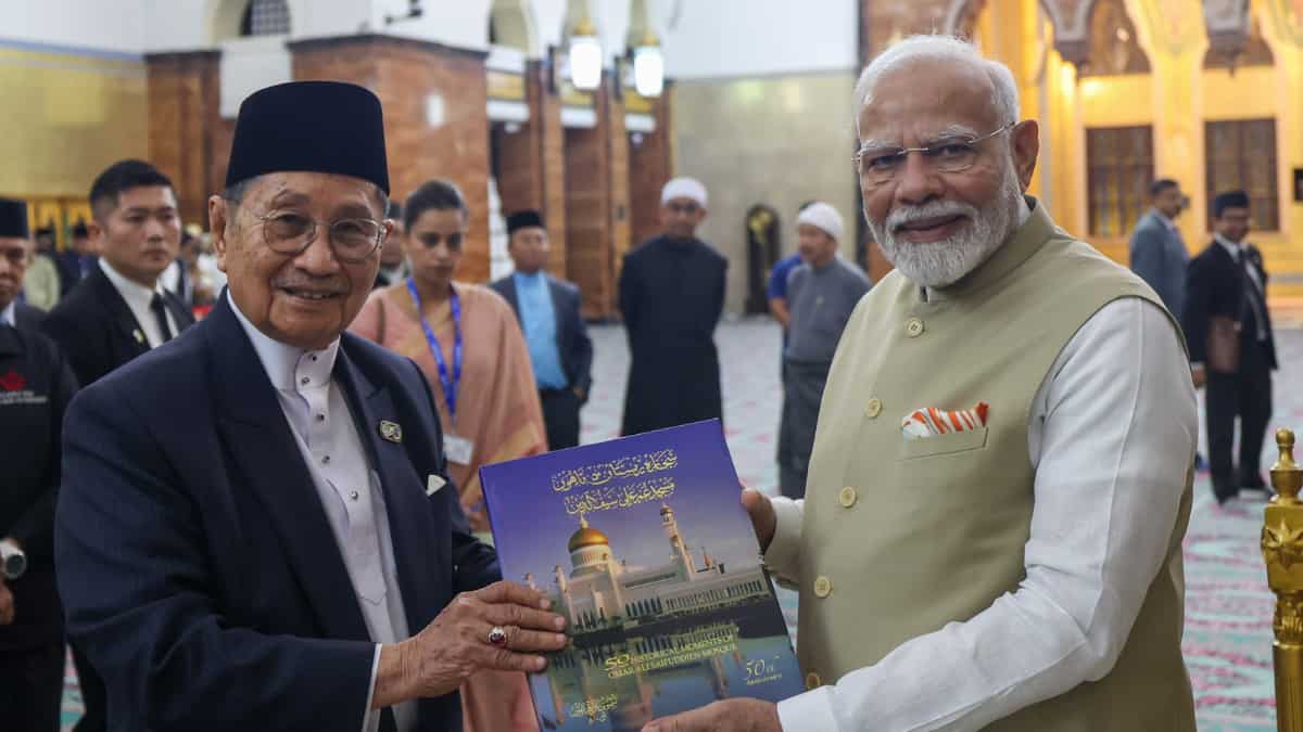 Indian PM Modi's 'historic' Brunei visit marks 40 years of bilateral relations between two nations