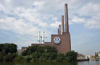 Downfall in Europe’s EV market, automakers appeal for solution