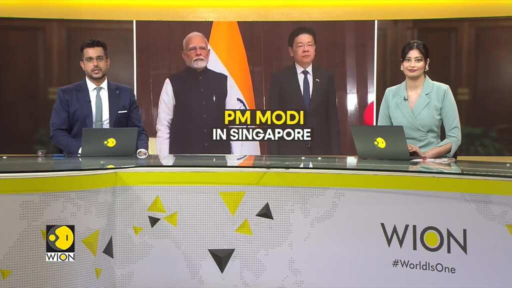 PM Modi's Singapore Visit: PM Modi asks Singapore to invest in India