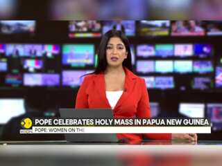 Pope celebrates holy mass in Papua Guinea, 35,000 people attend mass in port Moresby