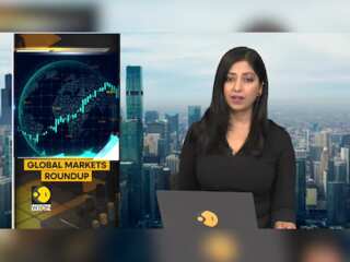 Asian stocks dip amid growing economic concerns