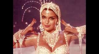 Most designer outfits are 'unwearable' says Zeenat Aman