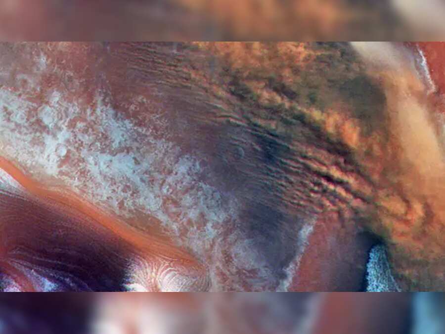 Twilight clouds, dust clouds and more line the atmosphere of Mars