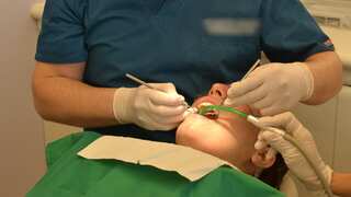 Chinese man gets 23 teeth extracted and 12 implants fixed in a day, dies of heart attack
