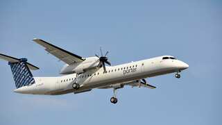 Canada: Minor girl travelling alone removed from flight, airline says, 'we didn't know'