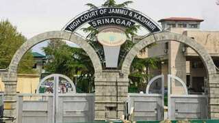 Indian Air Force officer accused of raping junior gets pre-arrest bail