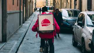 China: Delivery man works for 18-hours daily, dies on bike while taking nap