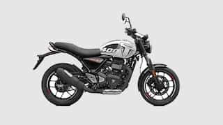 Triumph unveils Speed T4 in India's competitive 400cc segment