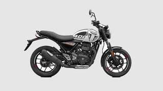 Triumph unveils Speed T4 in India's competitive 400cc segment