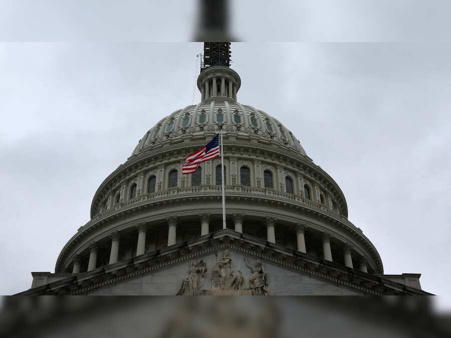 US government shutdown eminent? Lawmakers reject key six-month funding extension