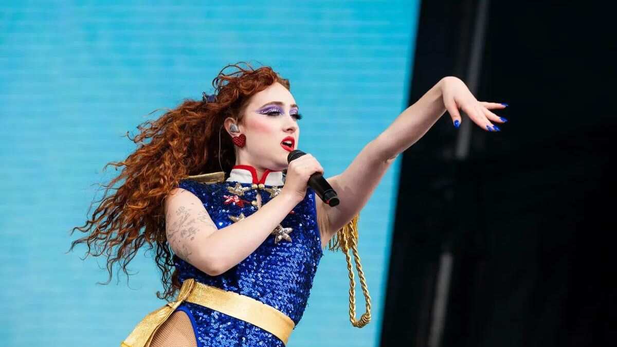 Singer Chappell Roan diagnosed with severe depression amid meteoric rise to pop stardom