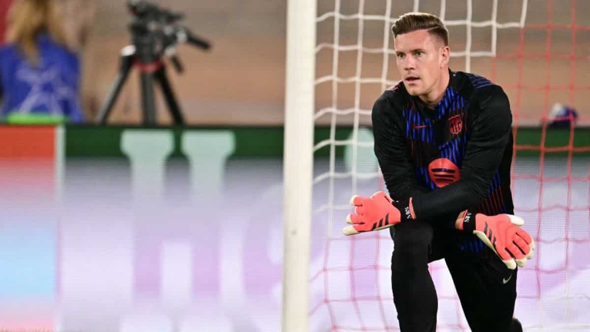 Barcelona goalkeeper Marc-Andre ter Stegen to undergo knee surgery, to miss remainder of the season Barcelona goalkeeper Marc-Andre ter Stegen to undergo knee surgery, to miss remainder of the season