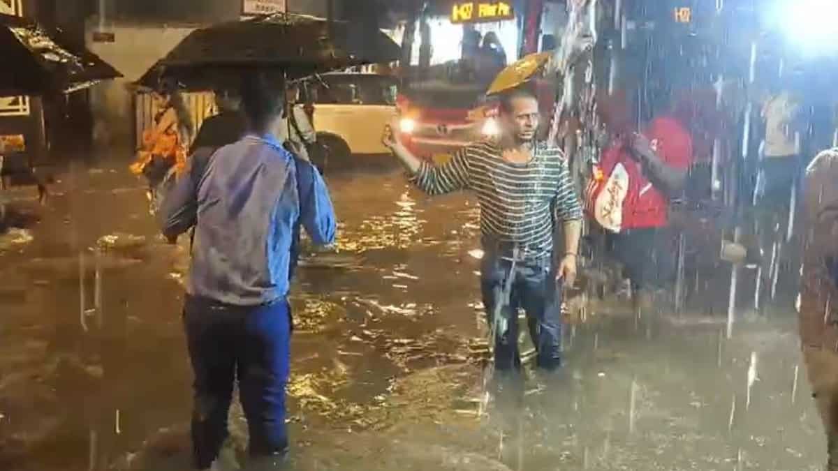 Mumbai rains: Red alert issued, flights disrupted, trains halted, schools and colleges closed