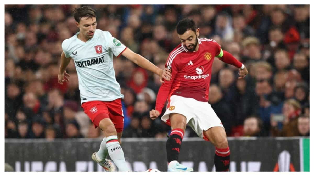 Manchester United held at home by FC Twente in their Europa League opener Manchester United held at home by FC Twente in their Europa League opener