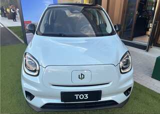 Stellantis CEO embraces Chinese strategy to navigate EV tariffs