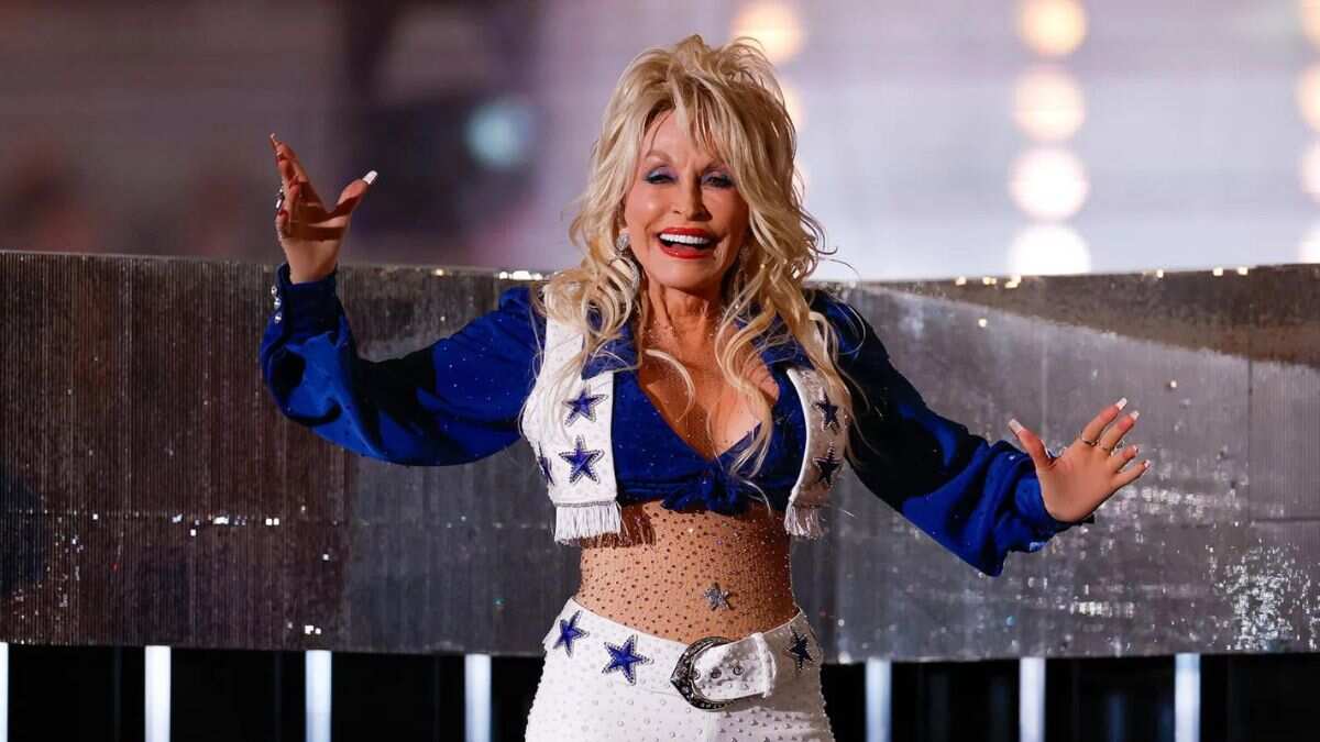 Dolly Parton pledges $1 million to aid hurricane Helene victims