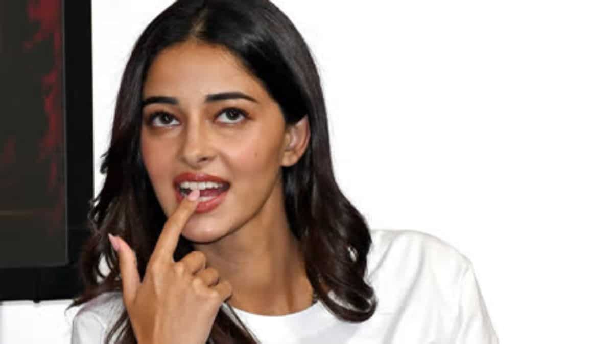 Ananya Panday reveals struggling with imposter syndrome; 'I constantly need validation' Ananya Panday reveals struggling with imposter syndrome; 'I constantly need validation'