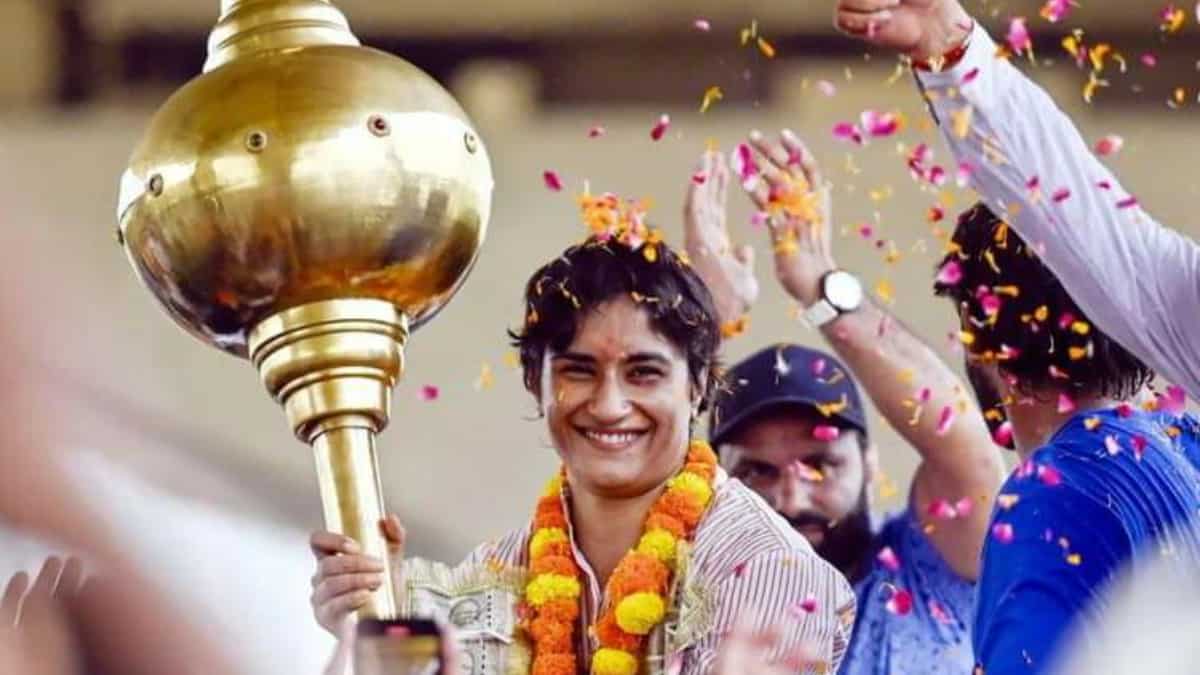 Haryana Assembly Election Results Disqualifed Indian Olympic wrestler Vinesh Phogat wins Julana