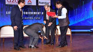 Why Narayana Murthy once touched the feet of Ratan Tata? Here's the entire story