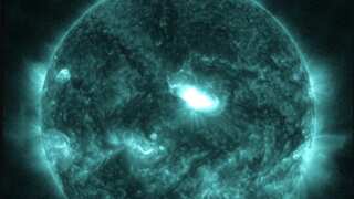 Sun storm might kill the comet, but be ready to be amazed by auroras