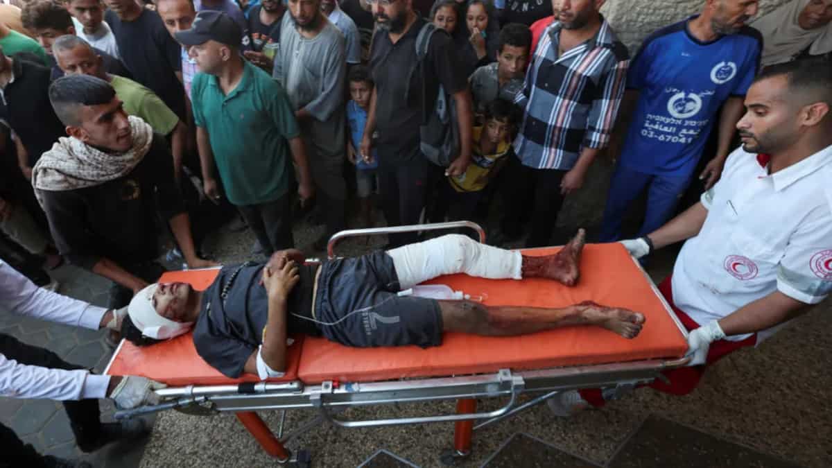 Palestinian Red Crescent says 28 killed, 54 injured in Israeli strike on Gaza school Palestinian Red Crescent says 28 killed, 54 injured in Israeli strike on Gaza school