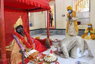 India calls for investigation after deity's crown, gifted by Modi, stolen from Bangladesh temple
