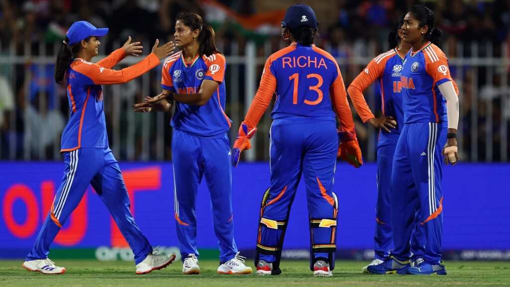 Women's T20 World Cup: India barely hanging in semi-final race as Australia book place with thrilling win